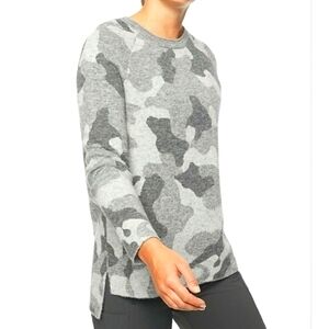 Athleta*Undercover Camo Pullover Sweater* Grey Camo*  Sz XS